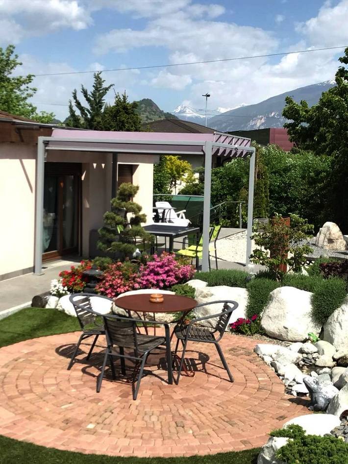 Chambre d’hôte pour 2 personnes, avec jardin et vue à Vétroz
