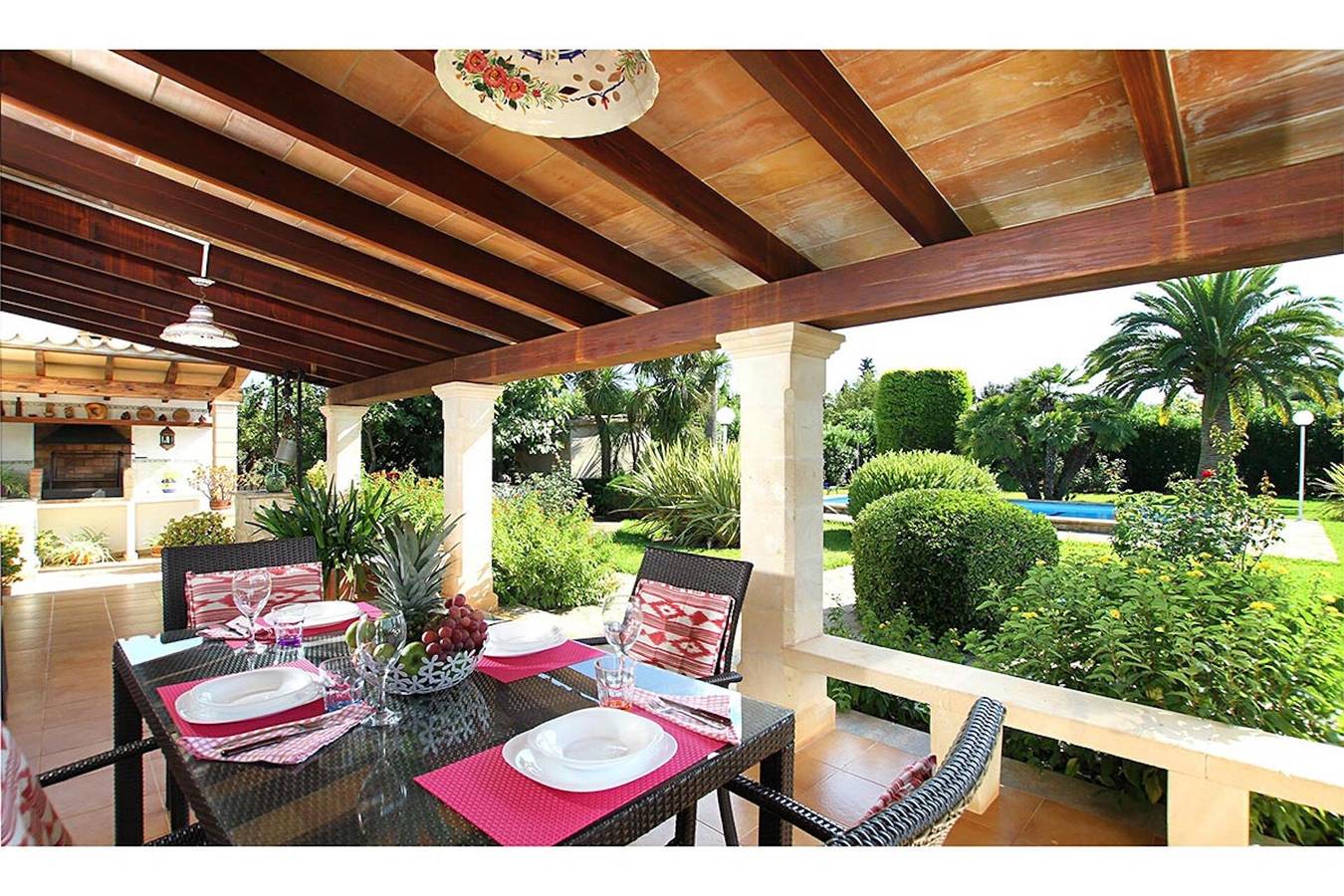 Maison de campagne "Can Moreno" avec piscine, climatisation, Wi-Fi, jardin et terrasse in Pollença, Majorque du Nord