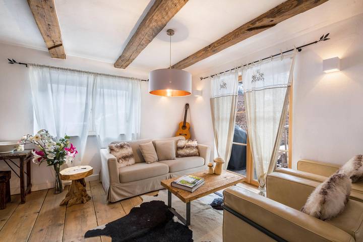 Elegantes Alpenchalet mit Wlan, Balkon, Whirlpool, Sauna und Blick auf die Berge in Sudelfeld, Bayrischzell