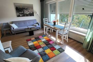 Ferienwohnung für 2 Personen, mit Garten und Balkon in Overath