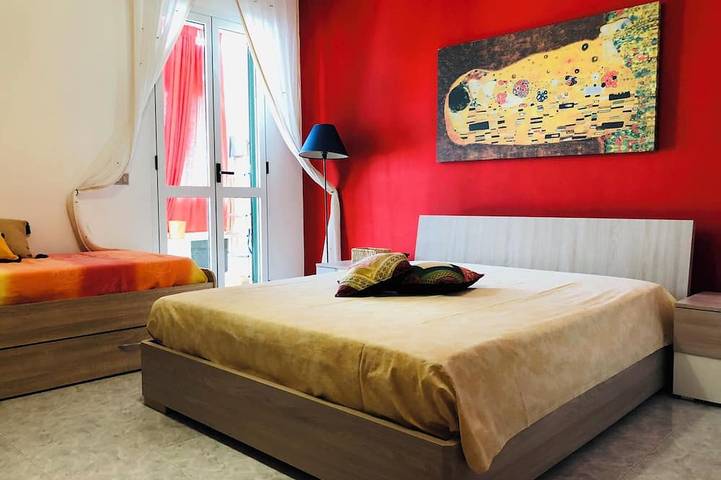 Appartement entier, Homerez - Apt à Baia Verde, balcon in Kudetà Baia Verde Lido, Baia Verde