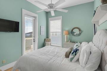 Vacation House for 16 Guests in Seagrove Beach, Emerald Coast, Picture 2