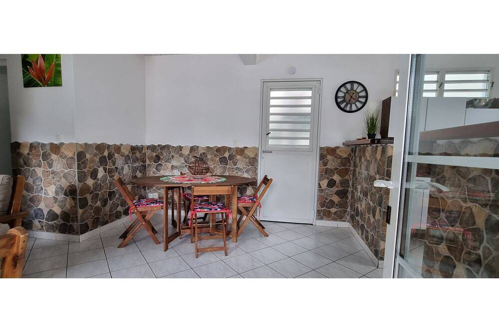 Bright, welcoming villa in Anses d'Arlet in Les Anses-d'Arlet, Martinique