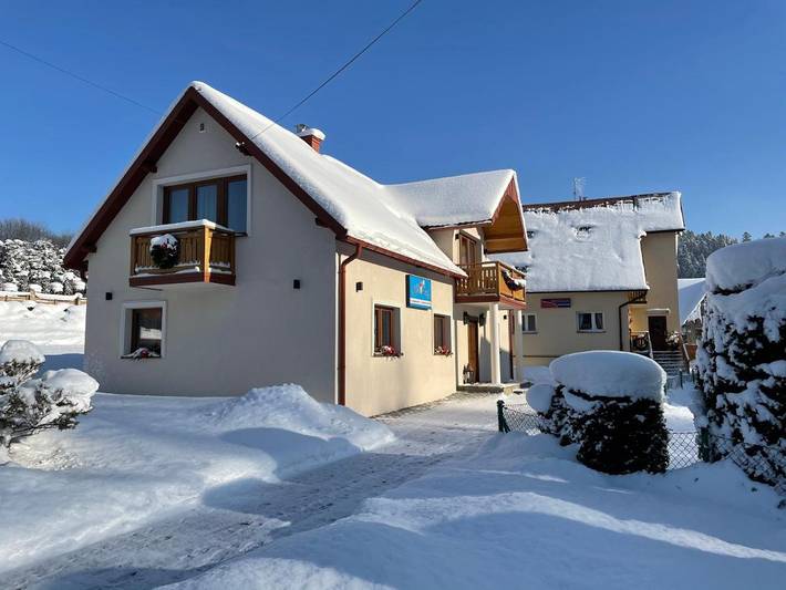 Bed & breakfast dla 2 osób, z basen i jacuzzi oraz ogród w Krynica-Zdrój