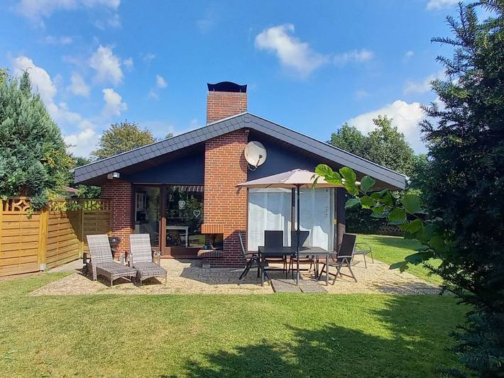 Bungalow für 4 Personen, mit Garten in Tossens