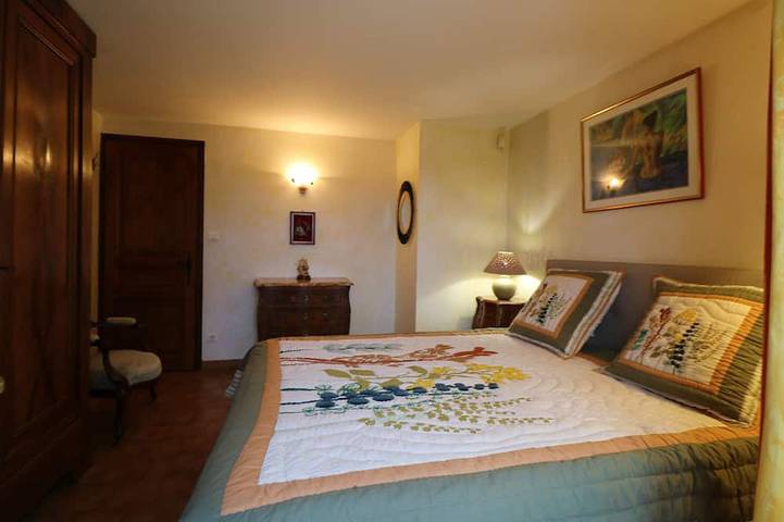 Location de vacances pour 17 personnes, avec jardin et balcon, animaux acceptés à Saint-Chamassy - 4