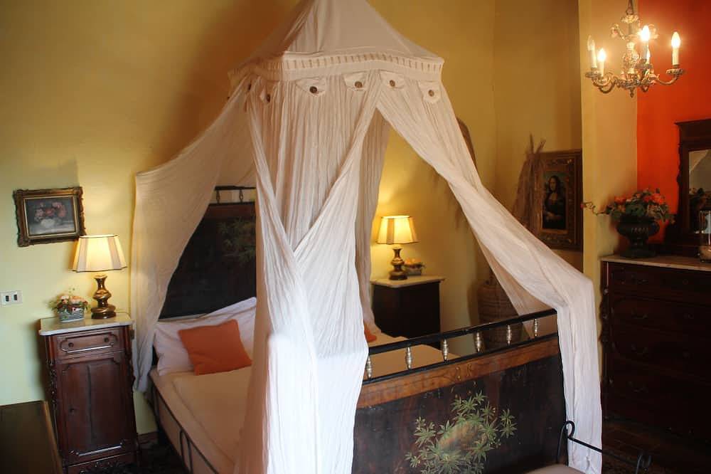 Landhaus, liebevoll renoviert im Olivenhain, großer Panorama Pool, Klima Anlage in Caldana, Gavorrano