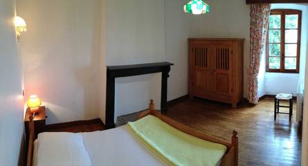 Gîte pour 3 Personnes dans Saint-Pierre-des-Tripiers, Massif central, Photo 3