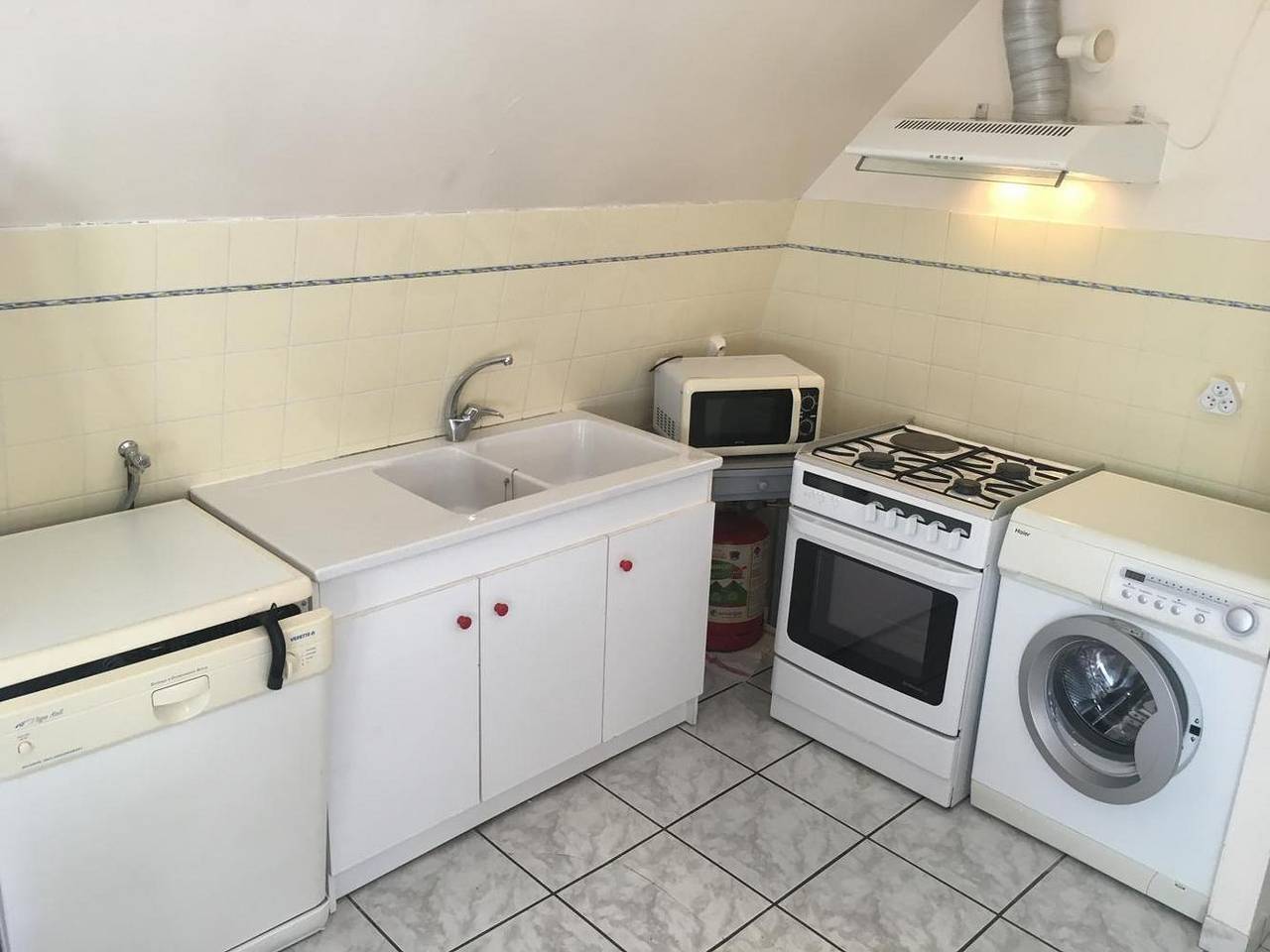 Casa de huéspedes para 6 personas con piscina in Gramat, Macizo Central