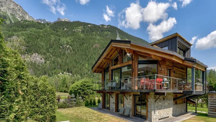 Ferienhaus für 13 Personen, mit Garten und Pool sowie Sauna und Whirlpool
