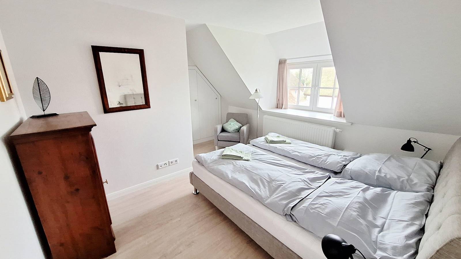 Ganze Ferienwohnung, Landhaus Rosenhof Wohnung 4 in Wyk auf Föhr (Stadt), Wyk auf Föhr
