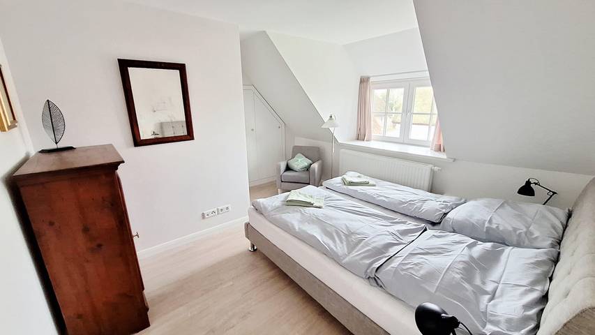 Ganze Ferienwohnung, Landhaus Rosenhof Wohnung 4 in Wyk auf Föhr (Stadt), Wyk auf Föhr