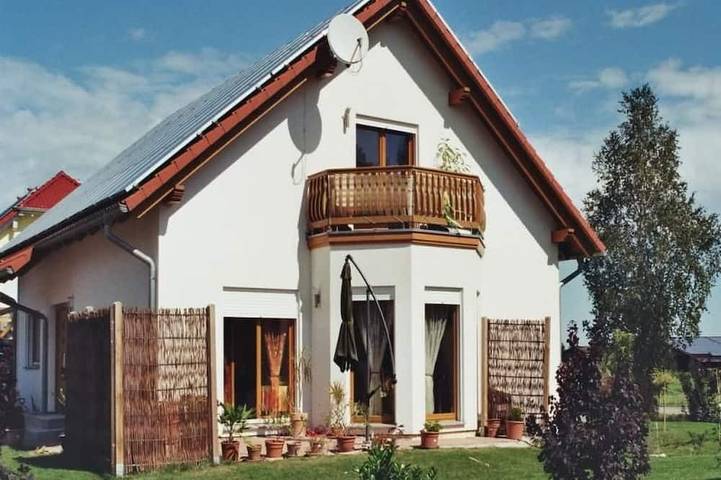 Ferienwohnung für 4 Personen, mit Balkon und Garten in Bad Buchau
