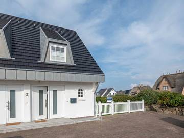 Ferienhaus für 6 Personen, mit Balkon und Garten sowie Sauna, kinderfreundlich in Wenningstedt