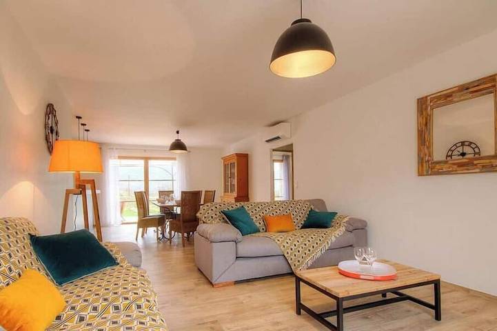 Location de vacances pour 6 personnes, avec jardin à Feliceto - 4