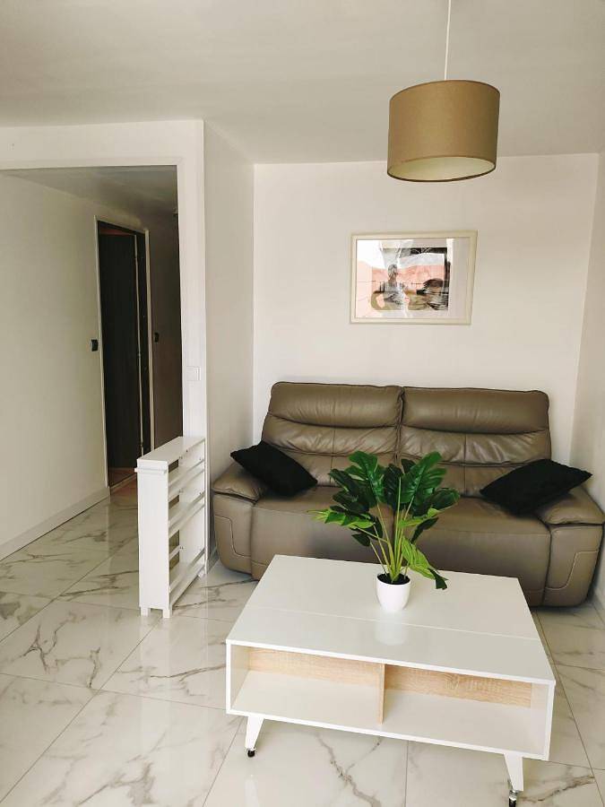 Gîte pour 2 personnes, avec piscine et terrasse à Morières-lès-Avignon - 3