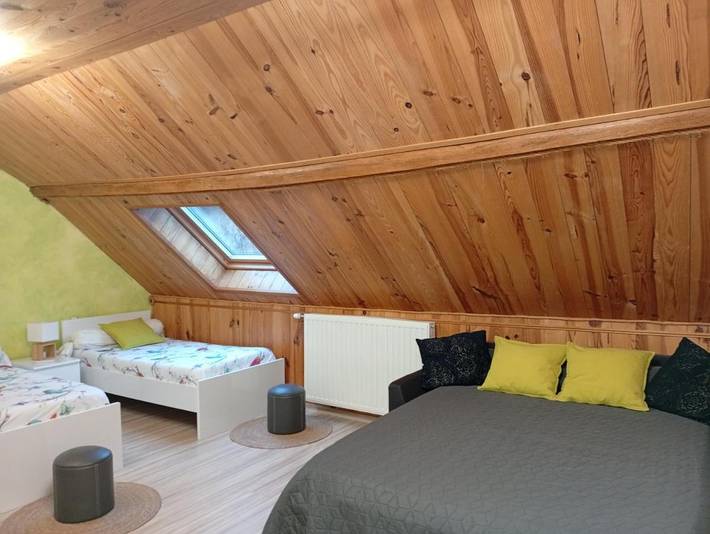 Maison d’hôte pour 2 personnes, avec piscine et jardin dans le Jura - 3