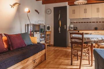 Gîte pour 3 personnes, avec vue à Chirac