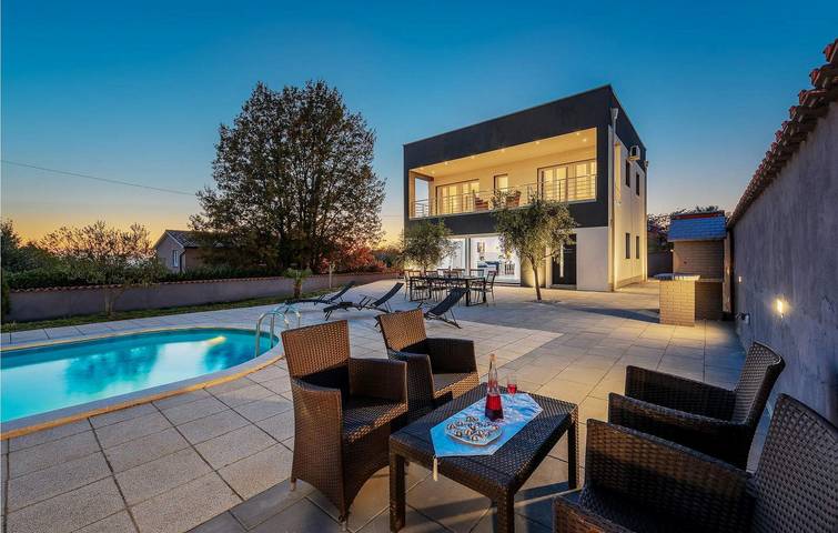 Ferienhaus für 6 Personen, mit Terrasse in Sveti Petar u Šumi
