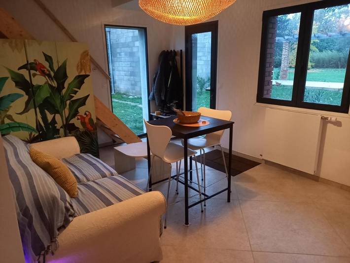 Gîte pour 2 personnes, avec jardin ainsi que terrasse et piscine à Ferrières-en-Gâtinais - 3