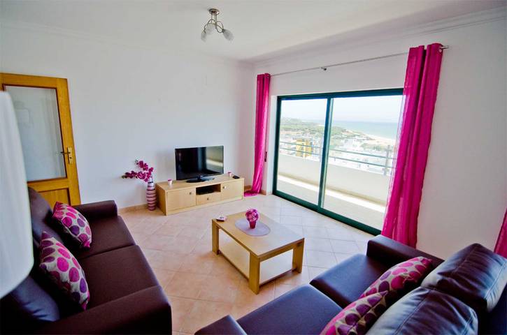 Gîte pour 6 personnes, avec balcon à Quarteira - 4