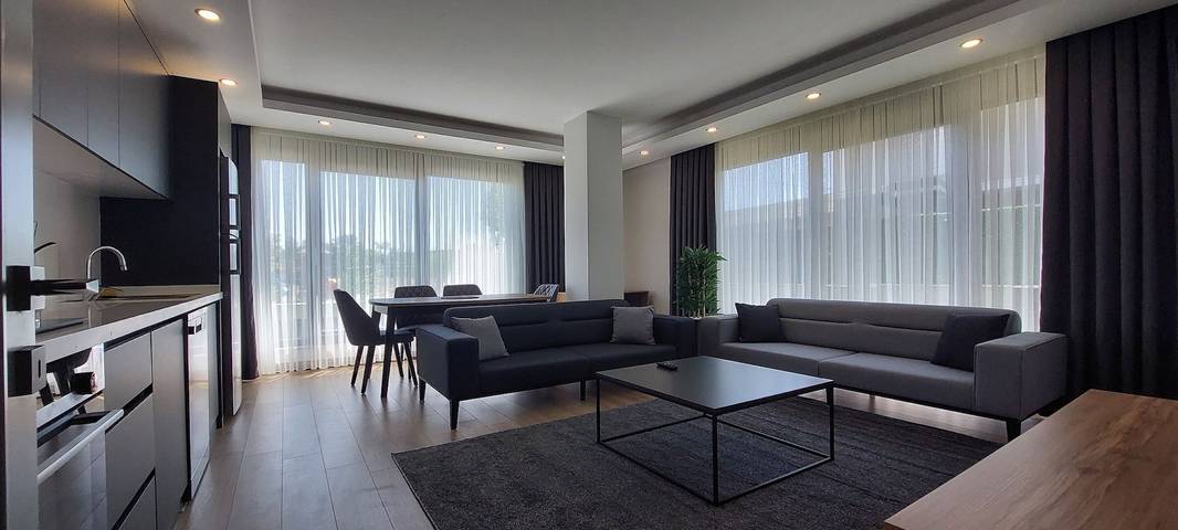 Ganze Wohnung, Professionally Maintained, Spacious New Suites 1 in Muratpaşa, Provinz Antalya
