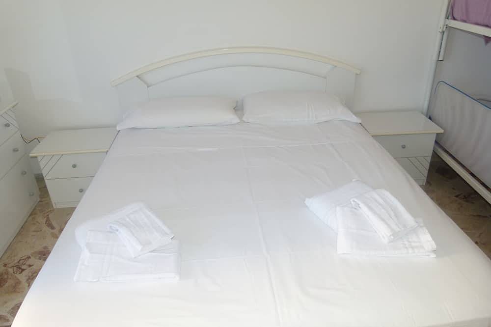 Entire apartment, Laura's House - Aspra Sea View in Aspra, Palermo Province