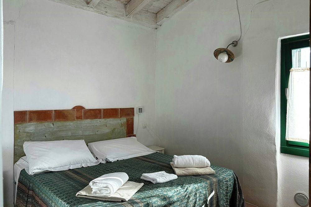 Ganze Wohnung, Kleines Haus in Strandnähe in Cova in Carloforte, Sulcis Iglesiente