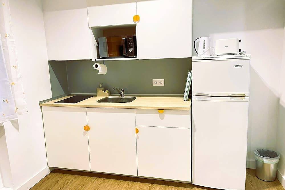 Apartamento Hab + Salon - Balcon a plaza Constitucion in Arganda del Rey, Provincia de Madrid