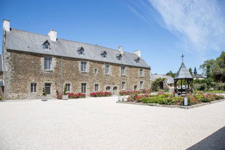 Hôtel pour 2 personnes, avec piscine et sauna ainsi que jardin et jacuzzi, animaux acceptés