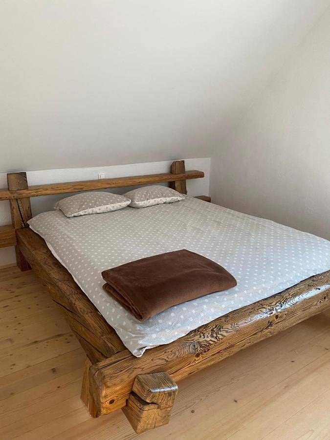 Gîte pour 6 personnes, avec sauna ainsi que terrasse et vue à Velike Lašče - 2