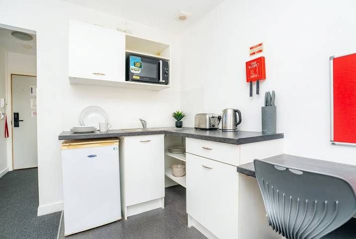 Apartamento vacacional entero, Coventry Budget Studio w/ Gym & Games Room in Coventry, Birmingham y alrededores