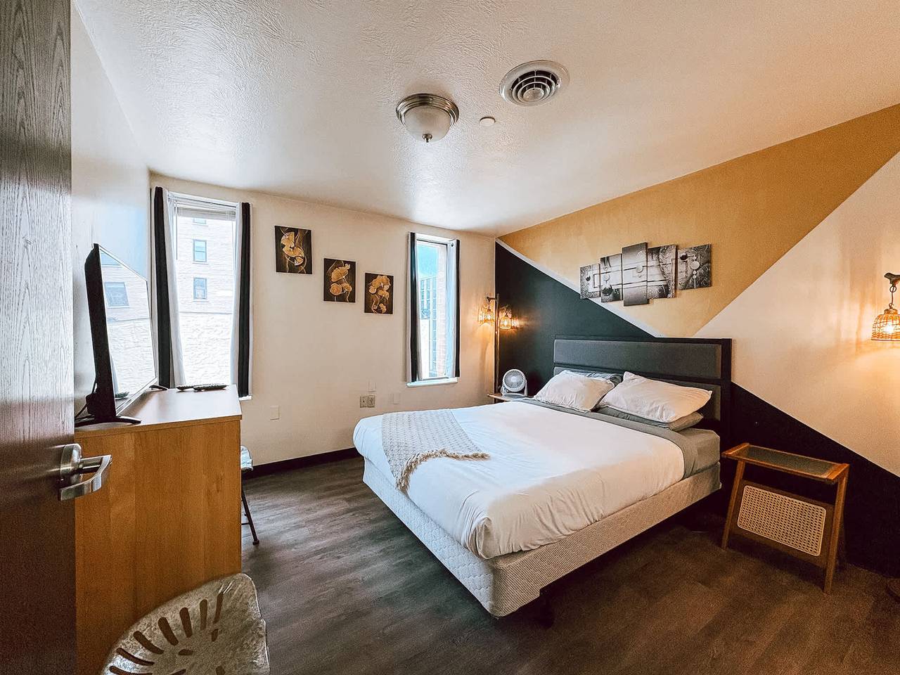 Apartamento entero, Amazing Downtown Apt   Roku Tv   Walk Everywhere  in Pittsburgh, Condado de Allegheny