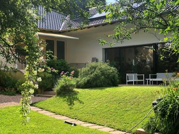 Bungalow für 4 Personen, mit Garten im Saarland