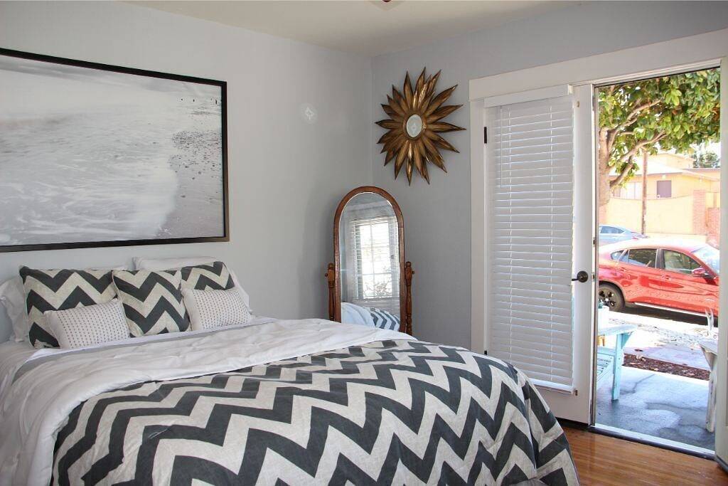 Quaint Beach House aka Betty  in Los Angeles, Los Angeles County