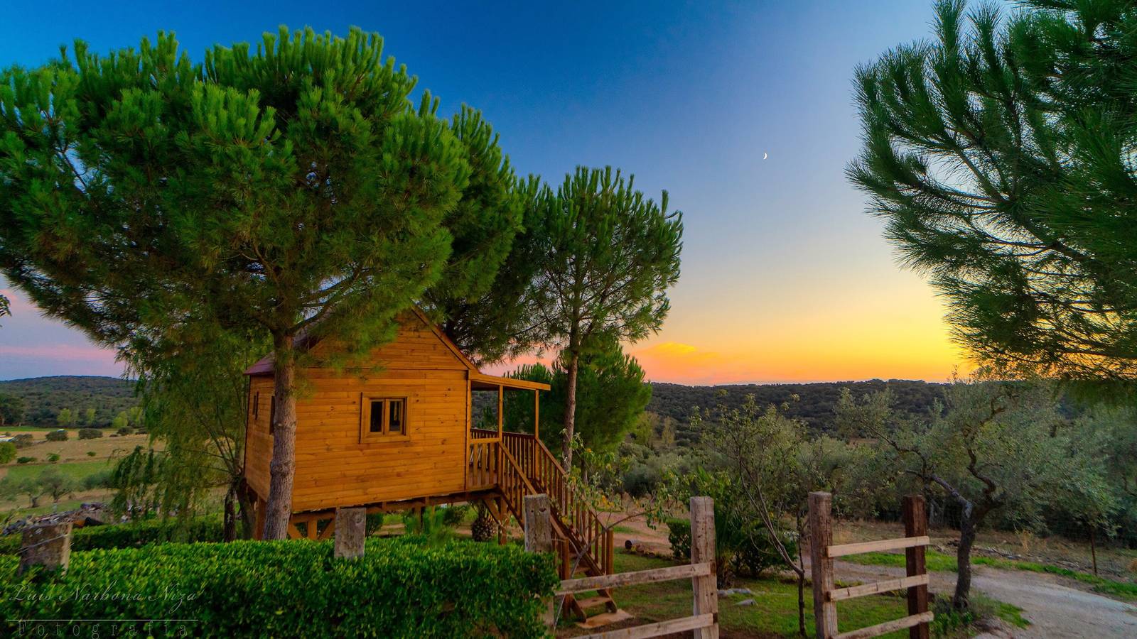 Ferienhaus 'Señora De Las Angustias 2' mit Bergblick, Gemeinschaftspool und Klimaanlage in Alanís, Sierra Morena