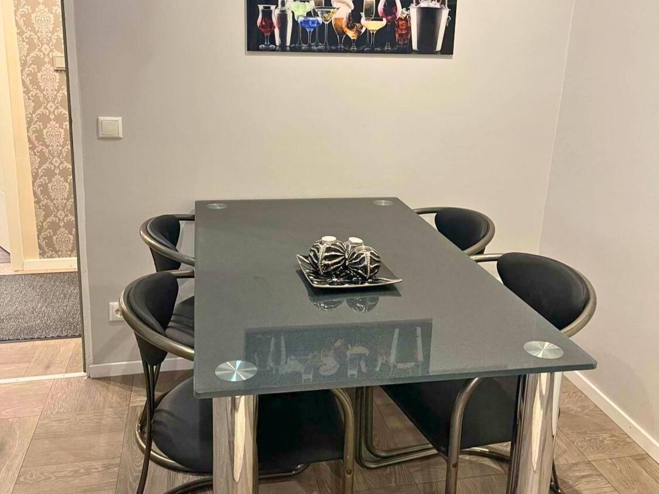 Ganze Wohnung, Apartment in Pellingen mit Parkplatz in Pellingen, Landkreis Trier-Saarburg