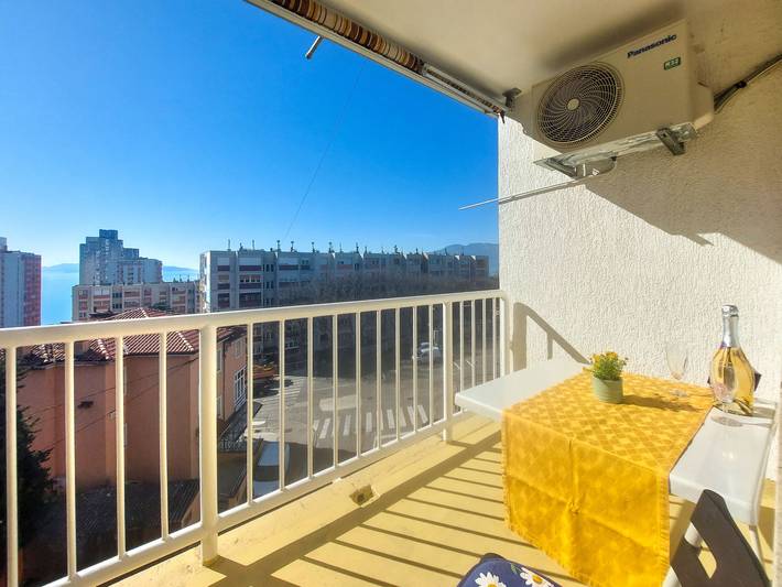 Ferienwohnung für 6 Personen, mit Balkon in Rijeka