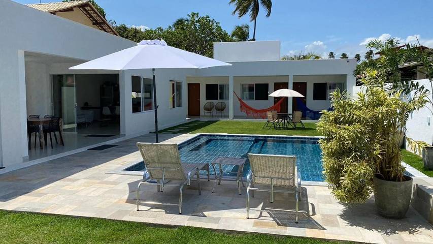 Casas e apartamentos de temporada para 16 pessoas, com vista e piscina e ainda piscina infantil and jardim em Paripueira