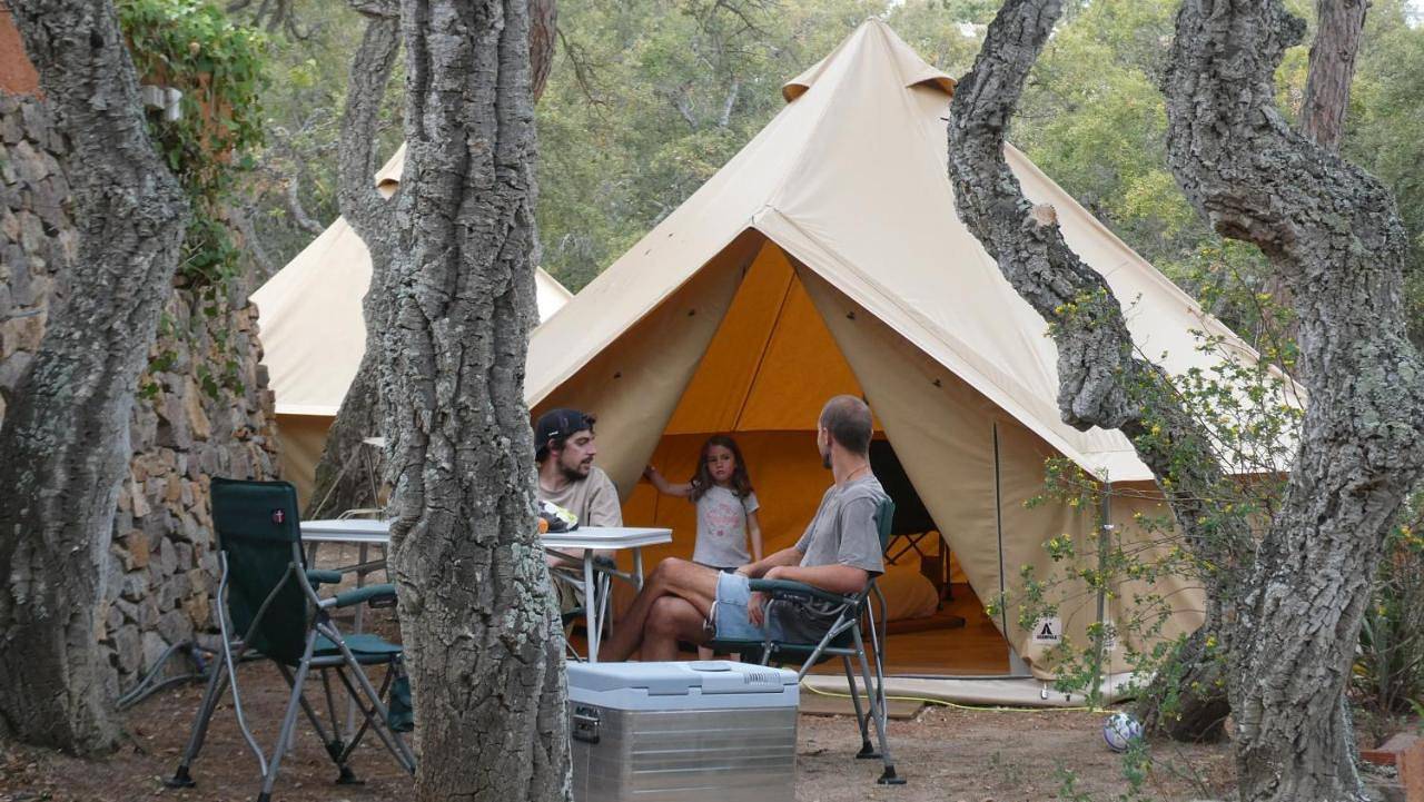 Tent in Platja de Port Bo (Palafrugell), Palafrugell