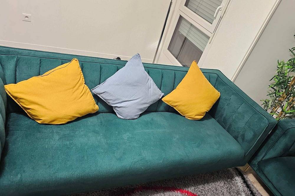 Entire apartment, Nice business apartment Paris in Nanterre, Hauts-de-Seine