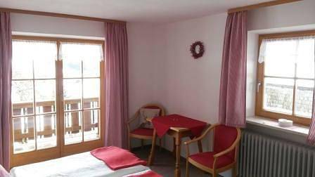 Bergbauernhof Grubenlehen - Doppelzimmer Nr. 4, Dusche/Wc/Balkon, Tv, Sitzecke, Nichtraucher, Obergeschoss in Ramsau bei Berchtesgaden, Berchtesgadener Alpen