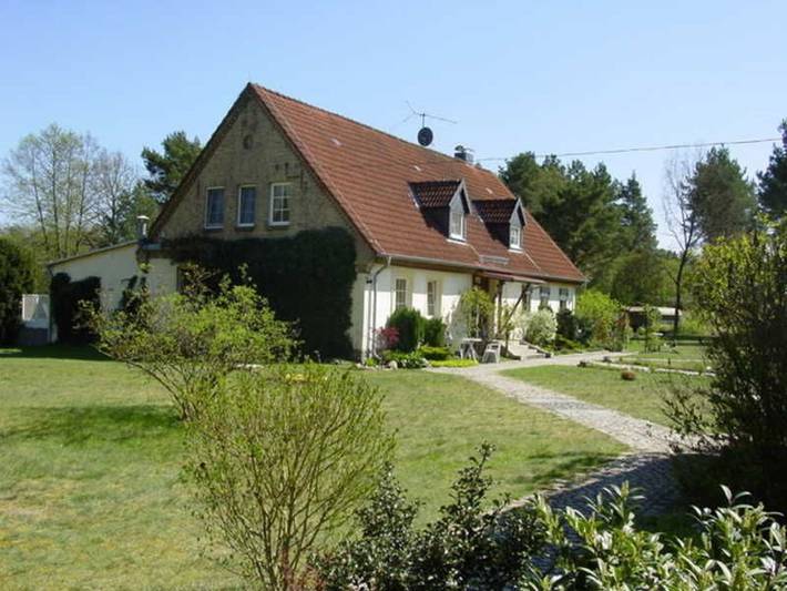 Hotel für 2 Personen, mit Terrasse in Mirow - 2