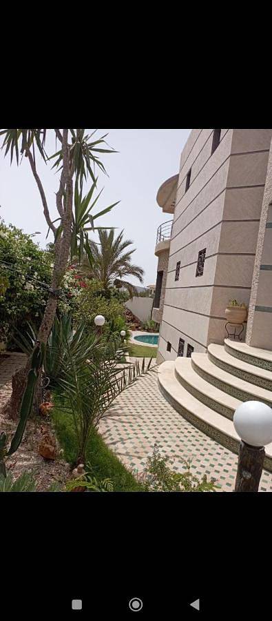 Villa pour 30 personnes, avec terrasse et sauna ainsi que piscine et vue, animaux acceptés à Agadir - 3