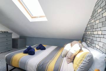 Holiday Home for 6 People in Perranporth, Cornwall, Photo 4