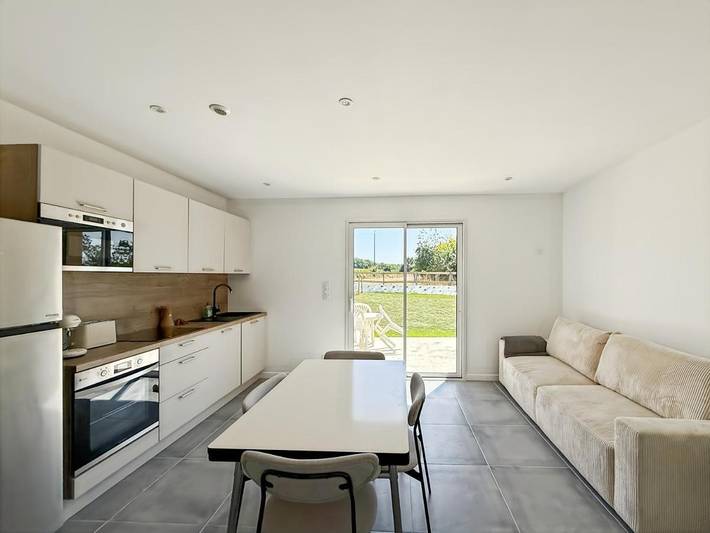 Location de vacances pour 4 personnes, avec terrasse et jardin à Saint-Ouen-des-Alleux - 4