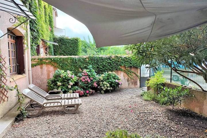 Appartement de vacances pour 4 personnes, avec piscine, animaux acceptés