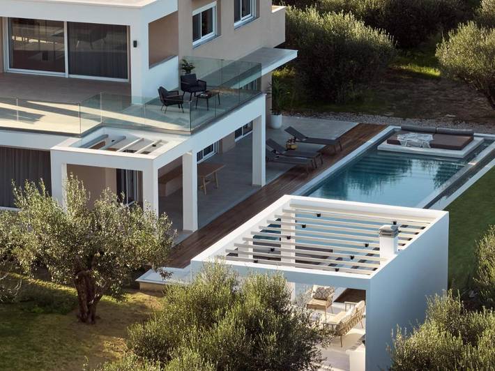 Διαμερίσματα διακοπών για 10 άτομα, με Μπαλκόνι και Ταράτσα καθώς και Κήπο και Πισίνα στο Βανάτο