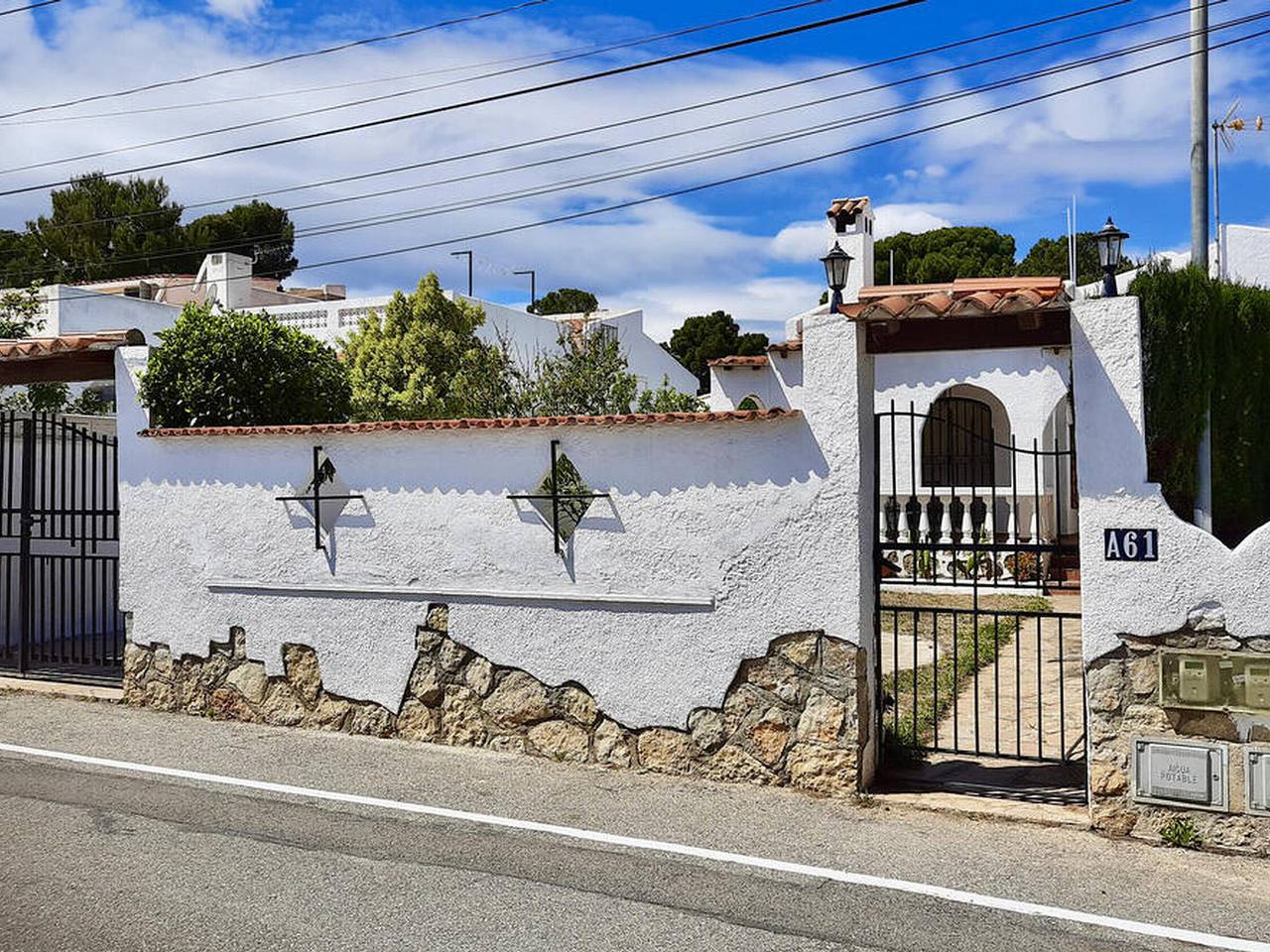 Charmante Villa mit Privatem Pool und Terrasse in El Casalot, Mont-roig del Camp
