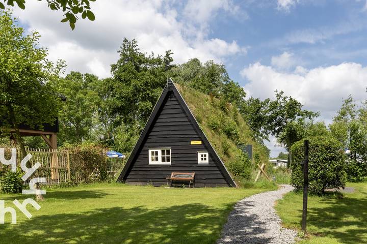 Lodge voor 2 personen, met terras en tuin in Drenthe